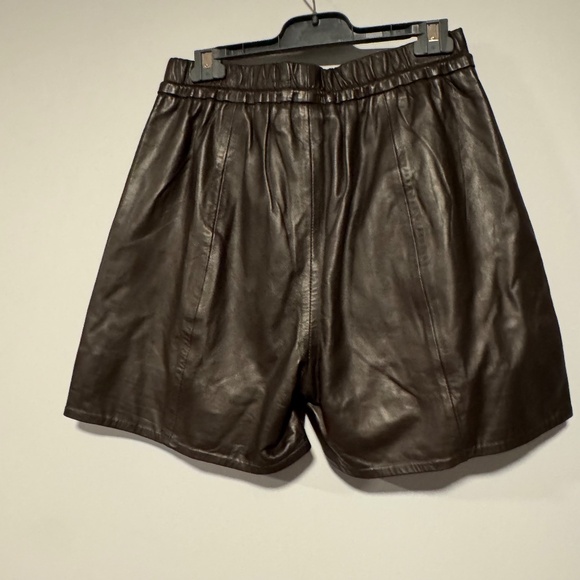 NWT - Brown Copenhagen 1969 leather dress shorts - Picture 2 of 6
